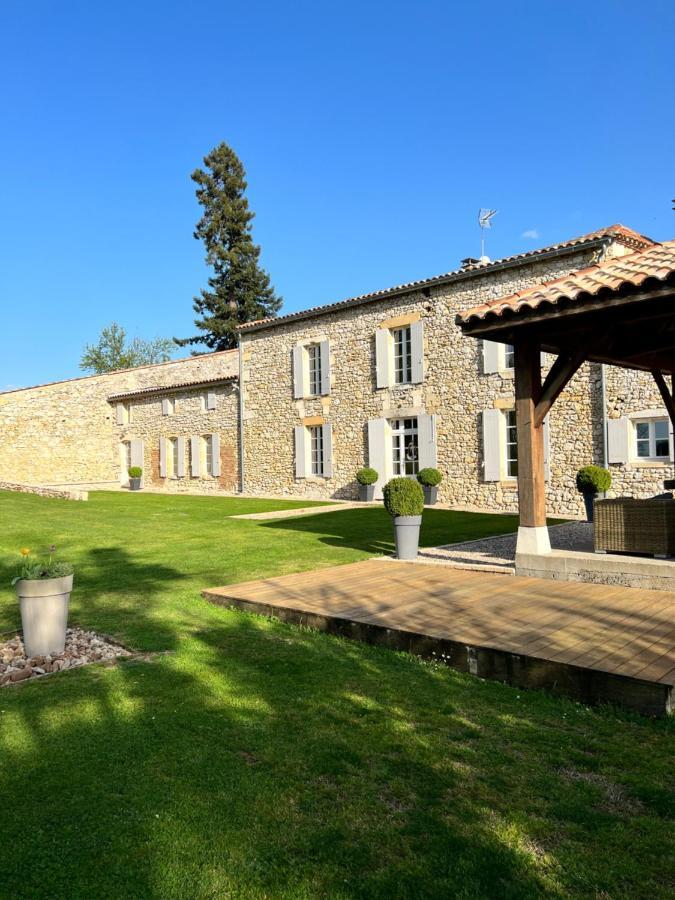 Bed and Breakfast La Girarde Saint-Quentin-de-Caplong Exterior foto