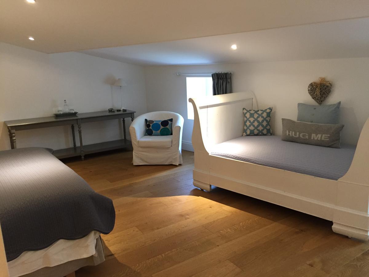 Bed and Breakfast La Girarde Saint-Quentin-de-Caplong Exterior foto