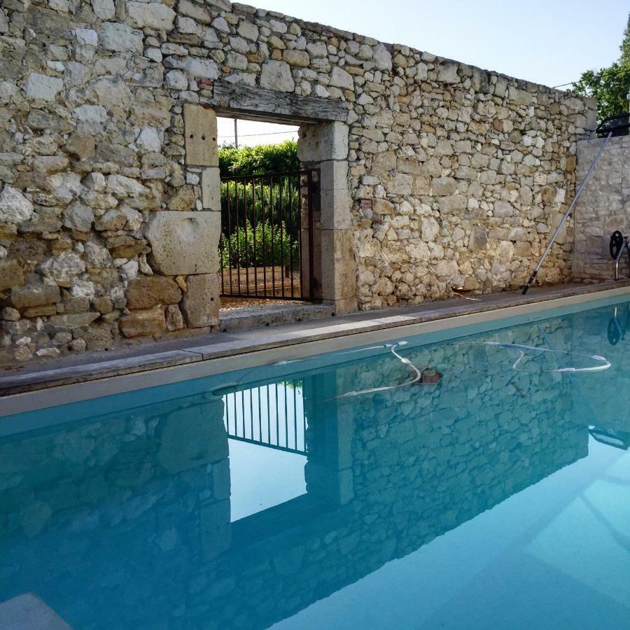 Bed and Breakfast La Girarde Saint-Quentin-de-Caplong Exterior foto