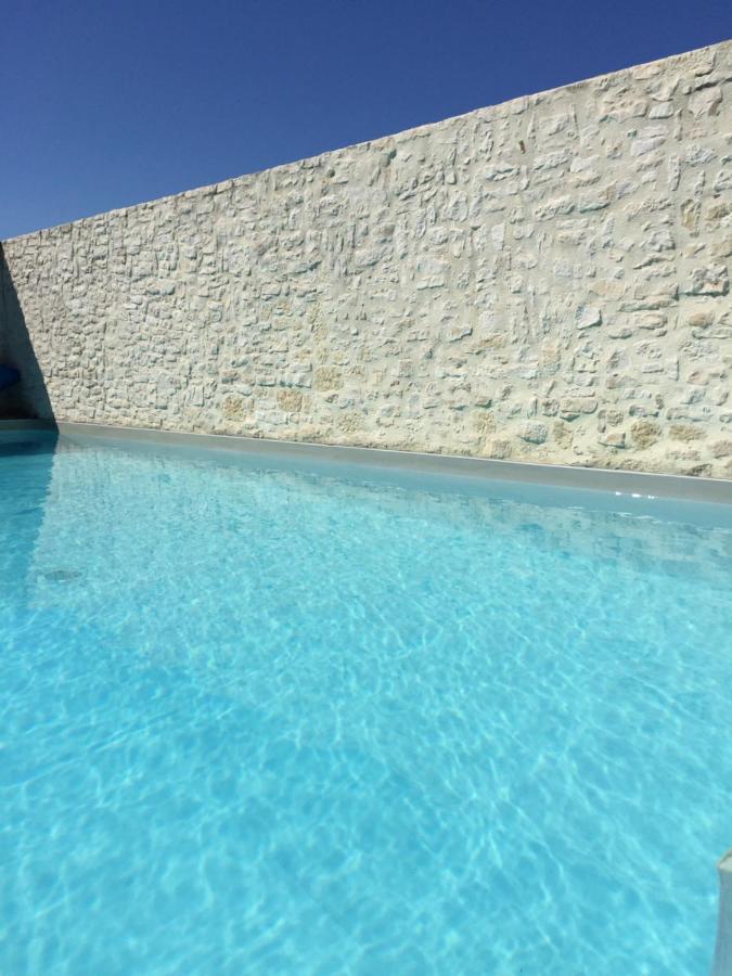 Bed and Breakfast La Girarde Saint-Quentin-de-Caplong Exterior foto